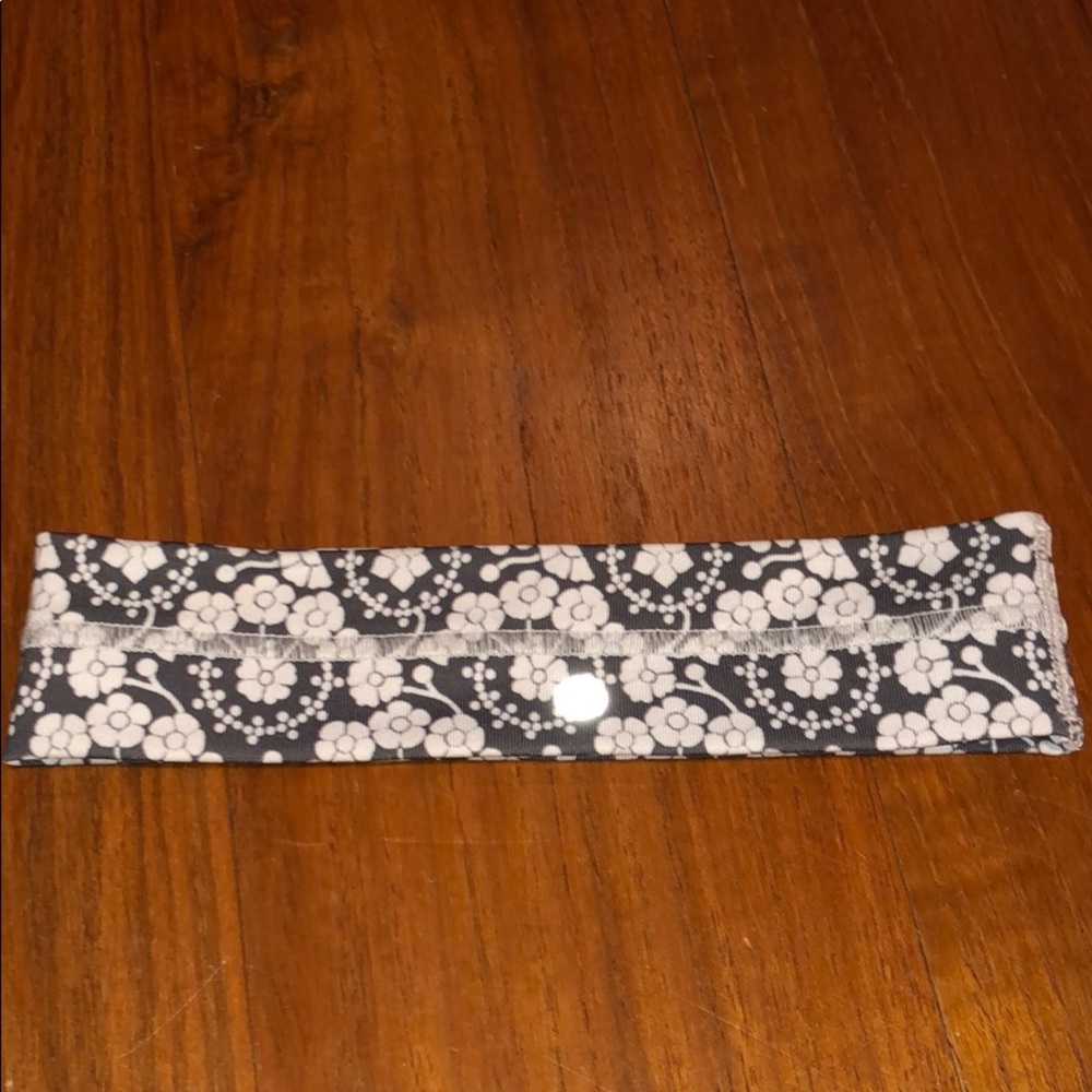 Lululemon headband
